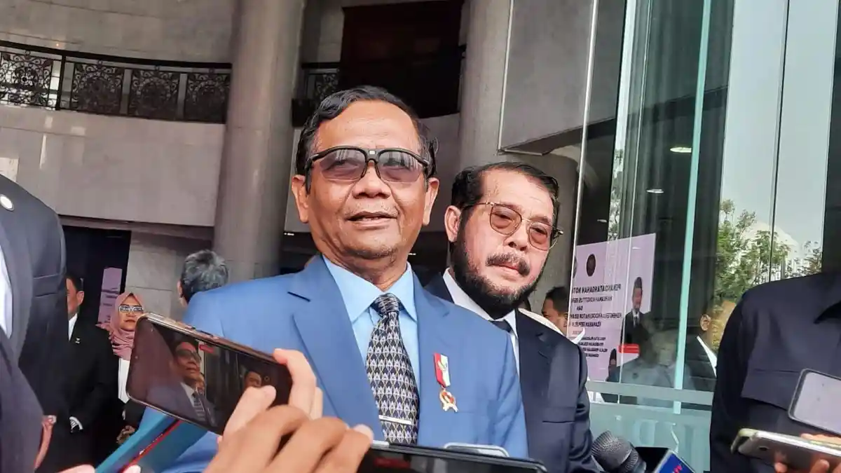 Mahfud MD Ingatkan Aparat Tetap Profesional Usut Dugaan Pimpinan KPK Peras Eks Mentan
