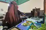 UMKM Kalsel-Tiru Pembuatan Kebab Turki, Gunakan Burner Daging untuk jajanan Kebab Fawwaz Balangan