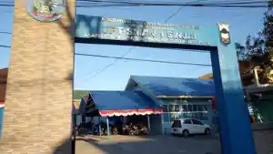 Siswa-pukul-wakasek-di-Sinjai.jpg