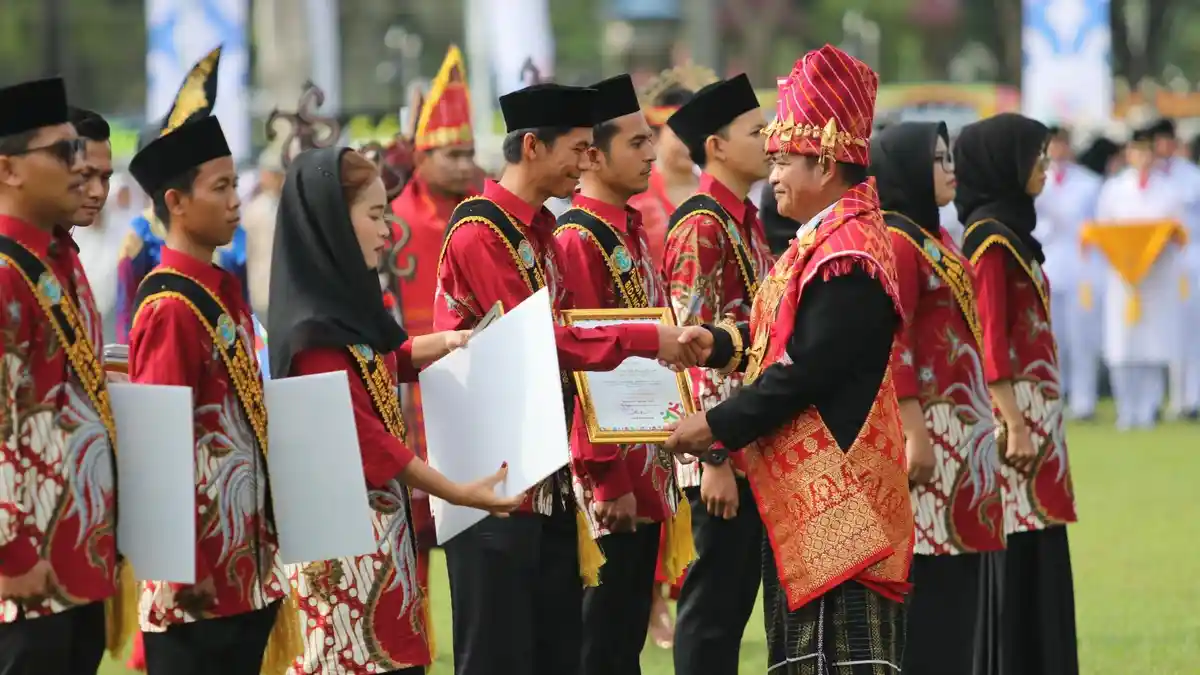 Pj Gubernur Sumut Singgung Soal Pemberantasan Narkoba dan Stunting saat Pimpin Upacara Sumpah Pemuda