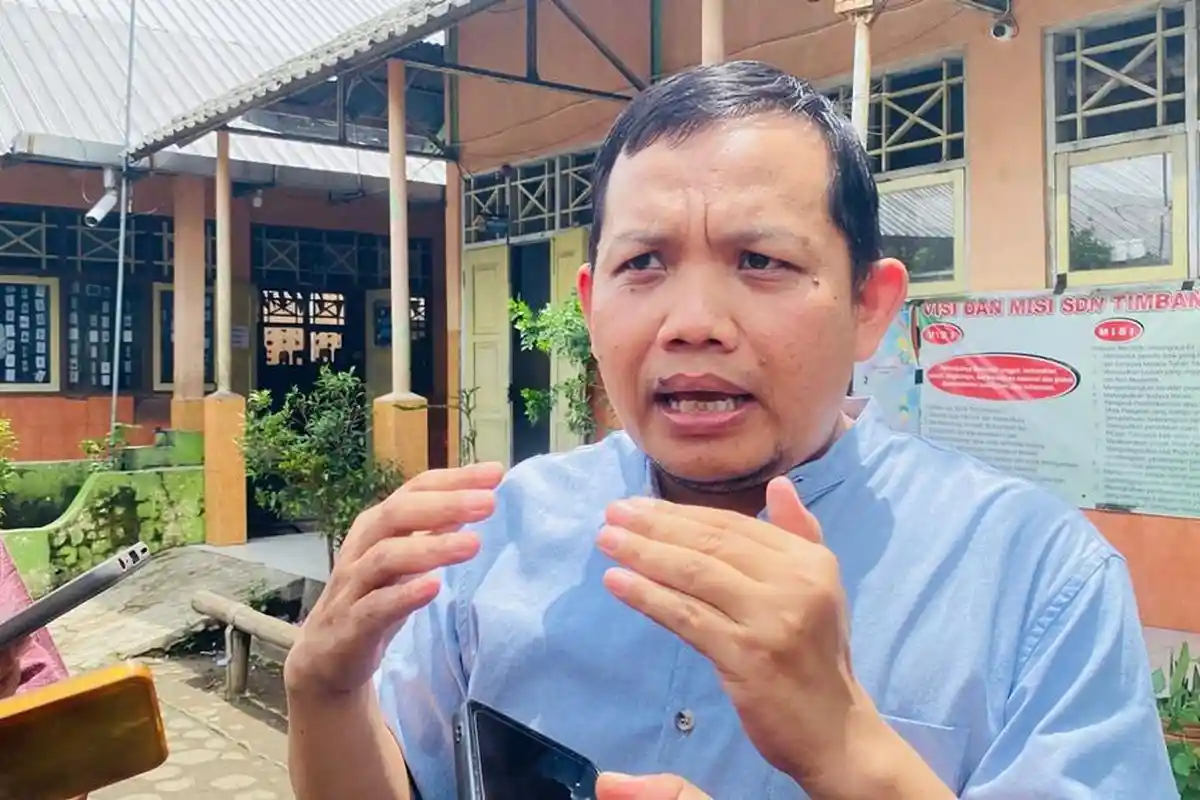 Anggota Komisi III DPRD Kabupaten Tegal A Jafar Desak Perbaikan SDN Timbangreja 01 Lebaksiu