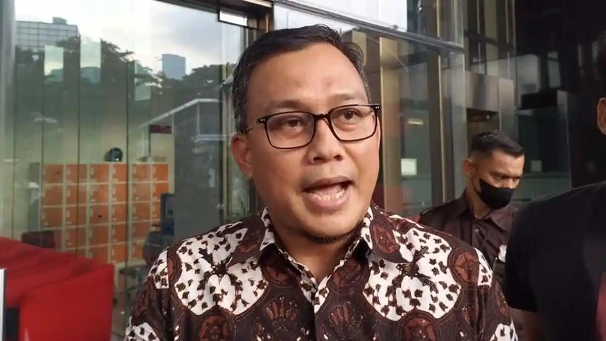 OTT KPK di Semarang Terkait Suap Proyek Jalur Kereta Api Tegal, Amankan Mata Uang Asing dan Rupiah