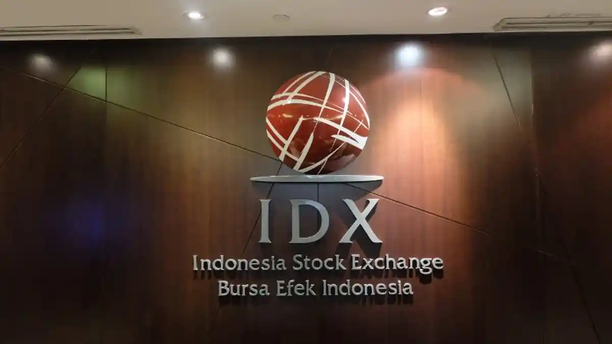 PSBB Jakarta Jadi Pemicu IHSG Anjlok, Transaksi Saham di BEI Dihentikan Sementara