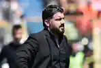 Gennaro-Gattuso-ketika-masih-menjadi-pelatih-Napoli.jpg
