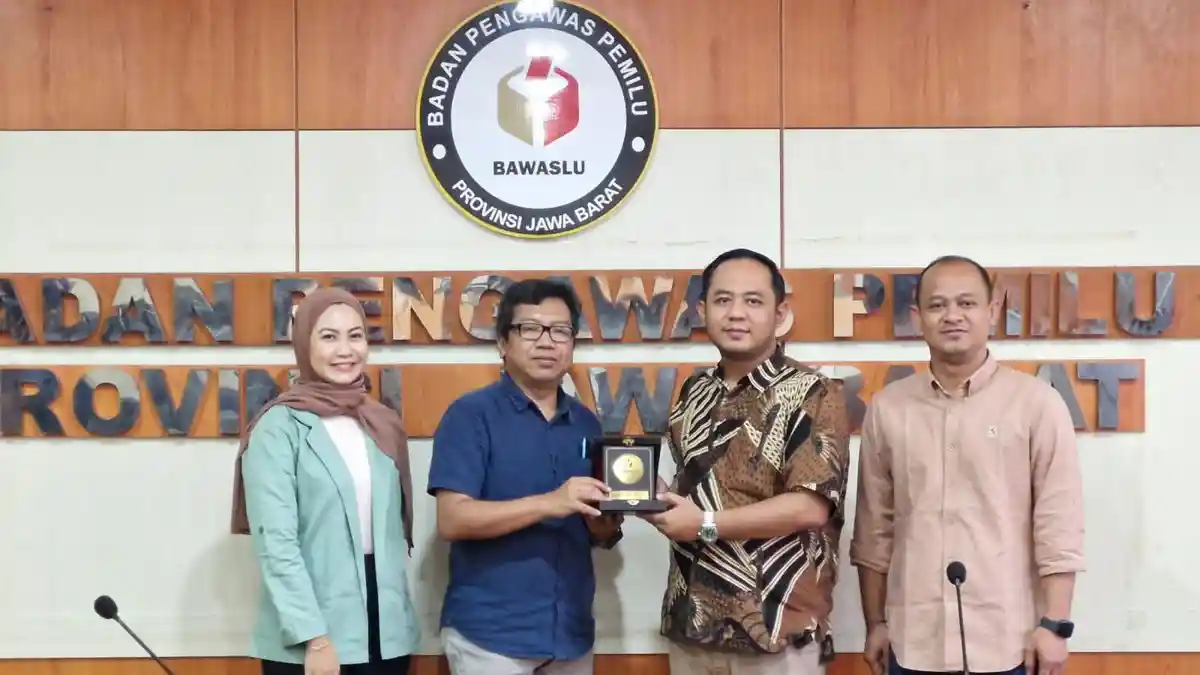 Tribun Jabar Media Visit ke Bawaslu Jabar, Siap Jalin Sinergitas Kawal Pilkada 2024 Lewat Kerjasama