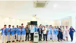 Direktur-Utama-RSUP-Prof-Dr-RD-Kandou-Manado-ProfDrdr-Starry-Rkljl.jpg