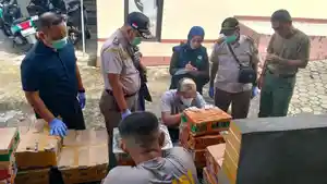 Penyelundupan-ratusan-burung-digagalkan-di-Pelabuhan-Bakauheni-Lampung-Selatan.jpg