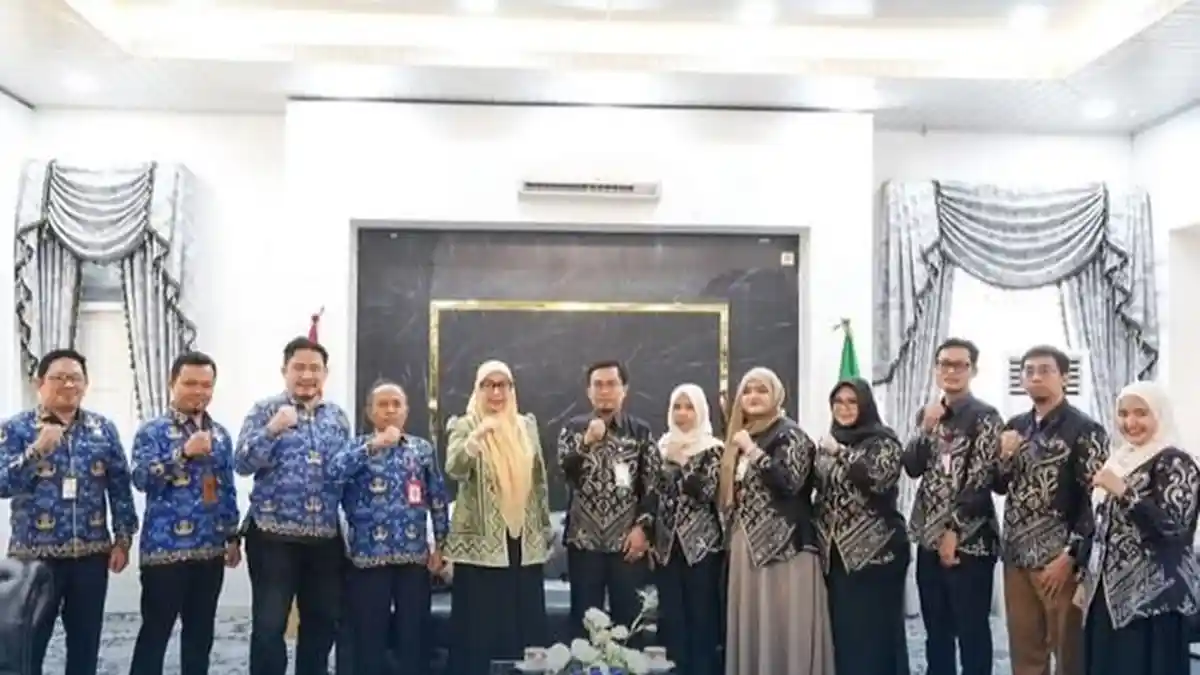 Terima Kedatangan BLSDM Komdigi, Wali Kota Lisa Halaby Gandeng Komdigi ...