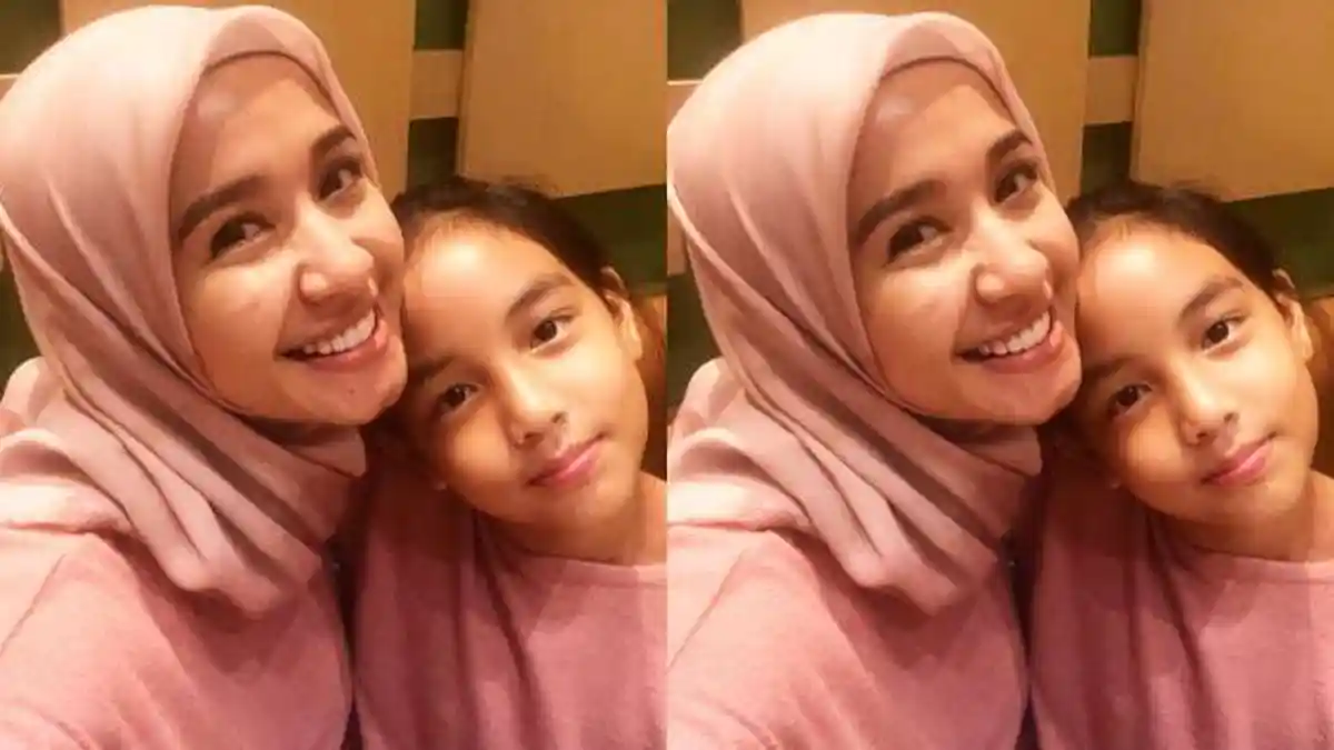 Laudya Cynthia Bella dan Aleesya Tampil Kompak dengan Busana Nuansa Hitam