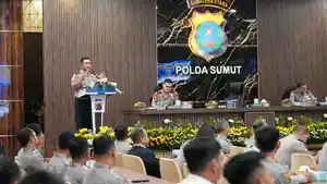 memperkuat-komunikasi-publik-dan-kepercayaan-masyarakat-terhadap-Polri.jpg