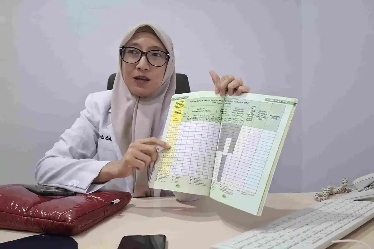 Anak Pendek Belum Tentu Stunting, Dokter Biodika Klinik Beberkan Peran Ibu dalam Tumbuh Kembang Anak - Dokter-Merlyn.jpg