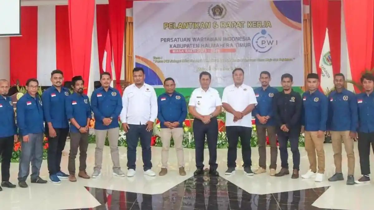 Ubaid Yakub Turut Hadir Acara Pelantikan Pengurus PWI Halmahera Timur