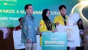 Tim-Econella-UI-Juara-1.jpg