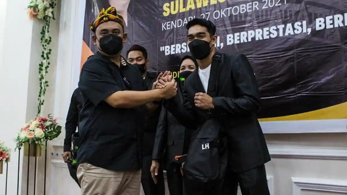 Ketua IPSI Sultra, Andi Ady Aksar Lepas Kontingen Pencak Silat ke PON Papua 2021, Targer Raih Emas