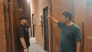 PEREDAM-SUARA-Manajemen-Tempat-Hiburan-Malam-Casbar-menunjukkan.jpg