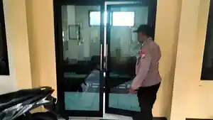 Kades-Buncitan-Sidoarjo-Meninggal-Janggal-di-Ruang-Kerja.jpg