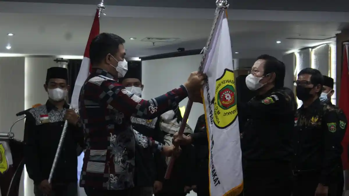 Walikota Andi Harun Lantik Pengurus FKDM Samarinda, Harapkan Dapat Jaga Kondusivitas