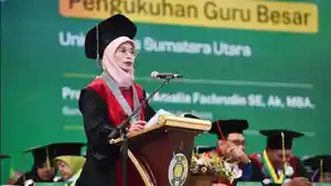 Profesor-Doktor-Khaira-Amalia-Fachrudin-Guru-Besar-Tetap-USU.jpg