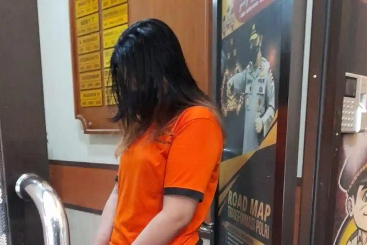 Pengakuan Mengejutkan Istri Open BO, Bermula dari Suami Iseng Download MiChat