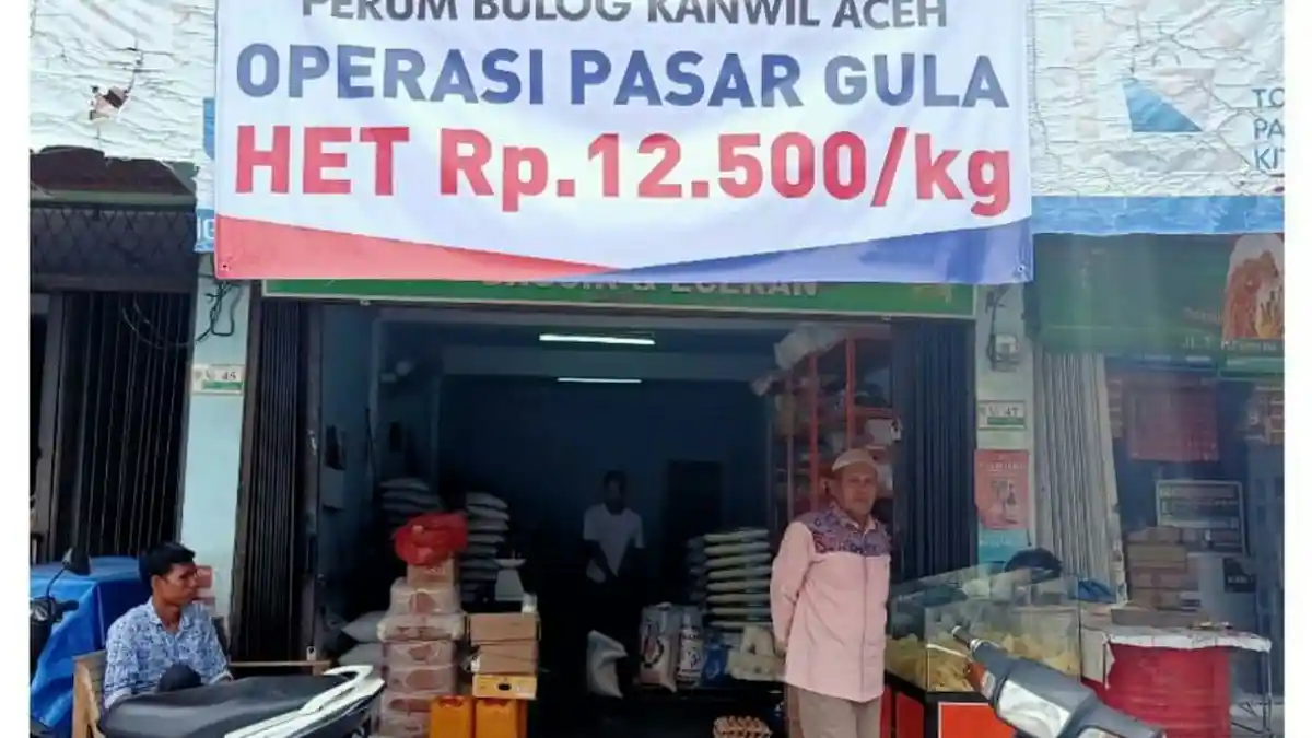 Tekan Harga Gula Pasir, Bulog Gelar Operasi Pasar di Halaman Kantor