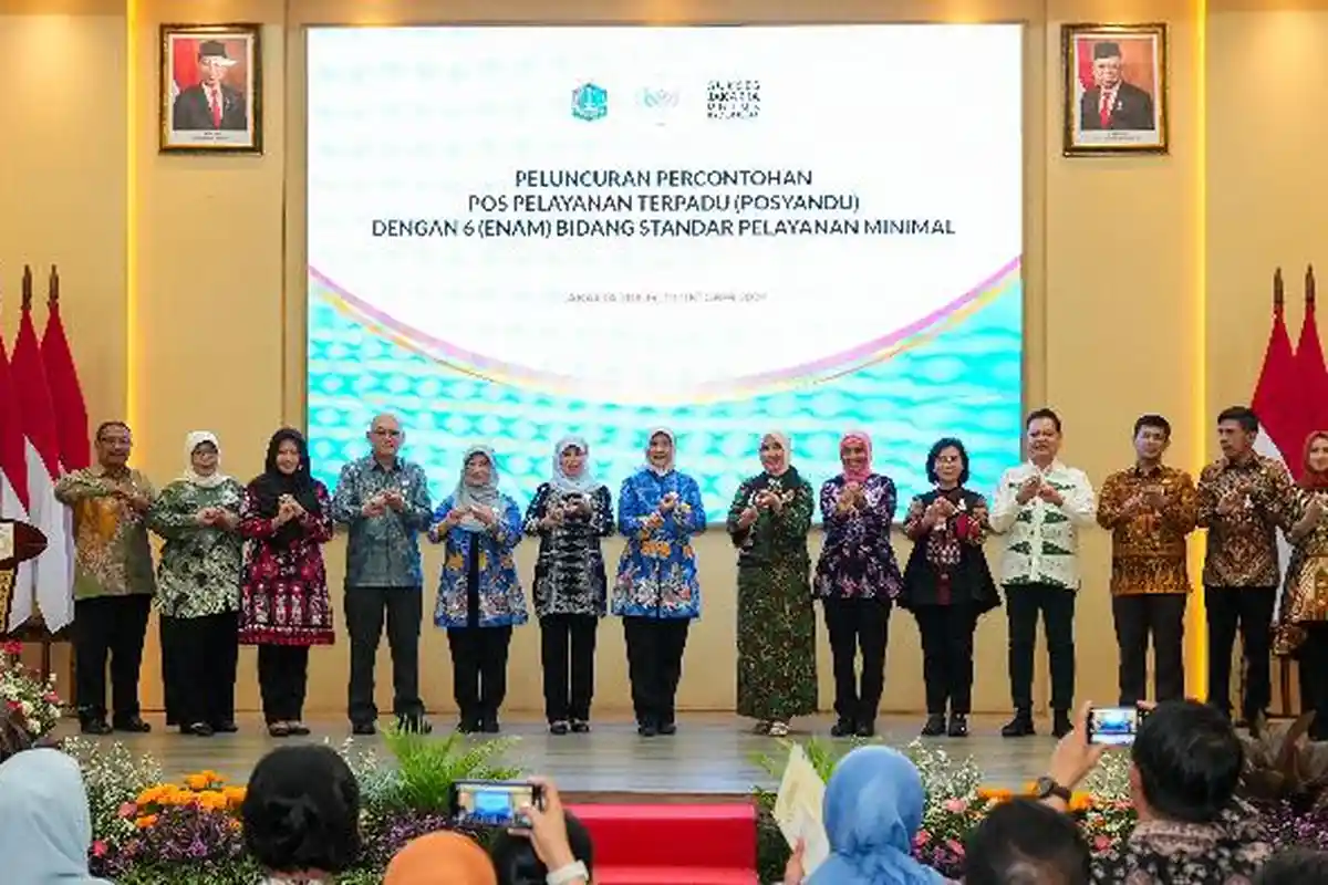 Tri Tito Karnavian Resmikan Posyandu di Jakarta dengan Standar Pelayanan Minimal di Enam Bidang