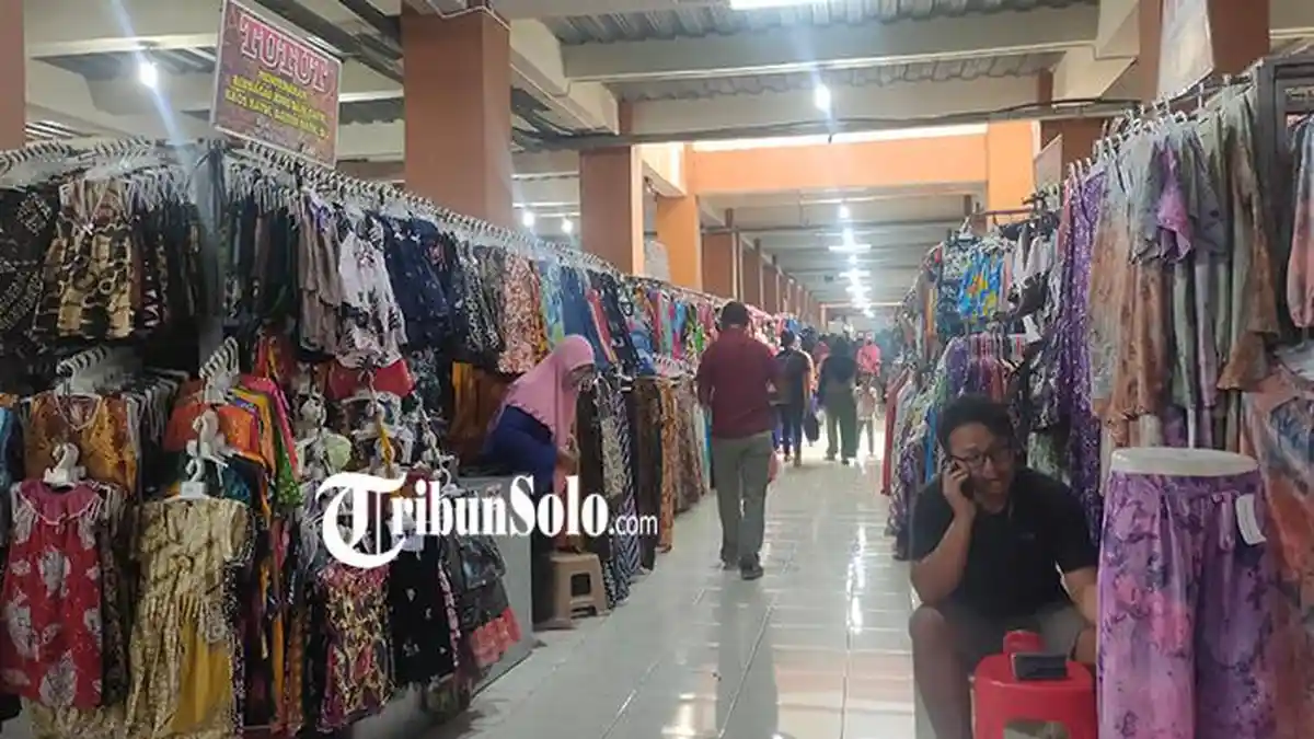 Pasar Klewer Solo Lesu, Pengusaha Batik Usulkan Permudah Akses