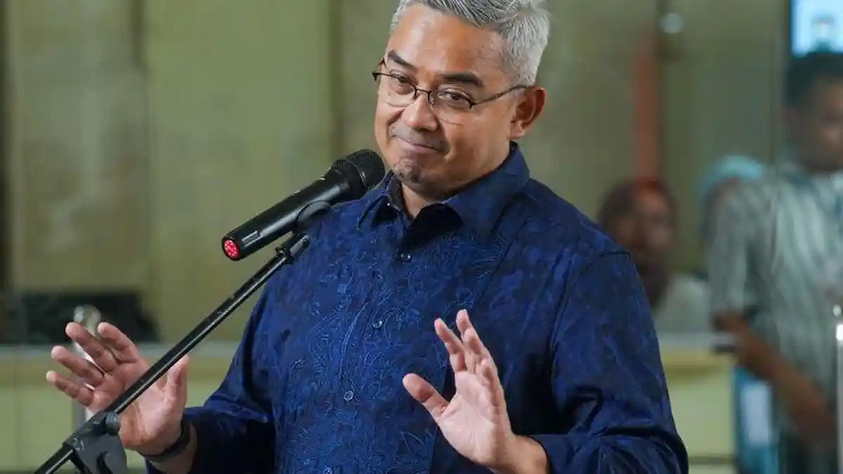 Rekam Jejak Farhan Wali Kota Bandung Disuruh Dedi Mulyadi Bongkar ...