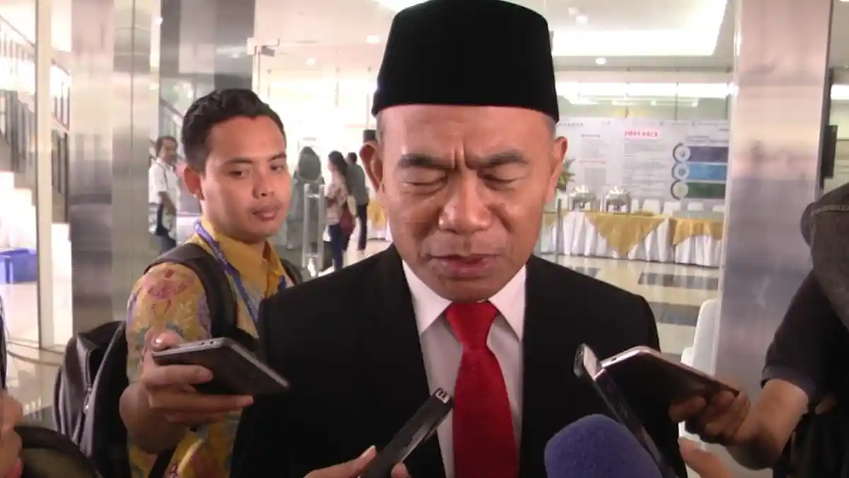 Mendikbud Wacanakan Rotasi Guru Berdasar Zonasi
