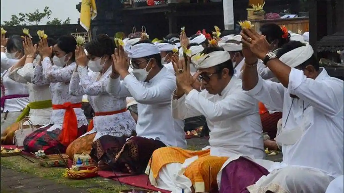 Jadwal Odalan di Pura di Bali Saat Rabu Umanis Dukut
