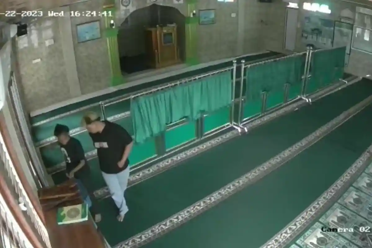 Pencuri Kotak Amal Masjid di Anggut Atas Bengkulu Ternyata Sudah 2 Kali Beraksi, Terekam CCTV