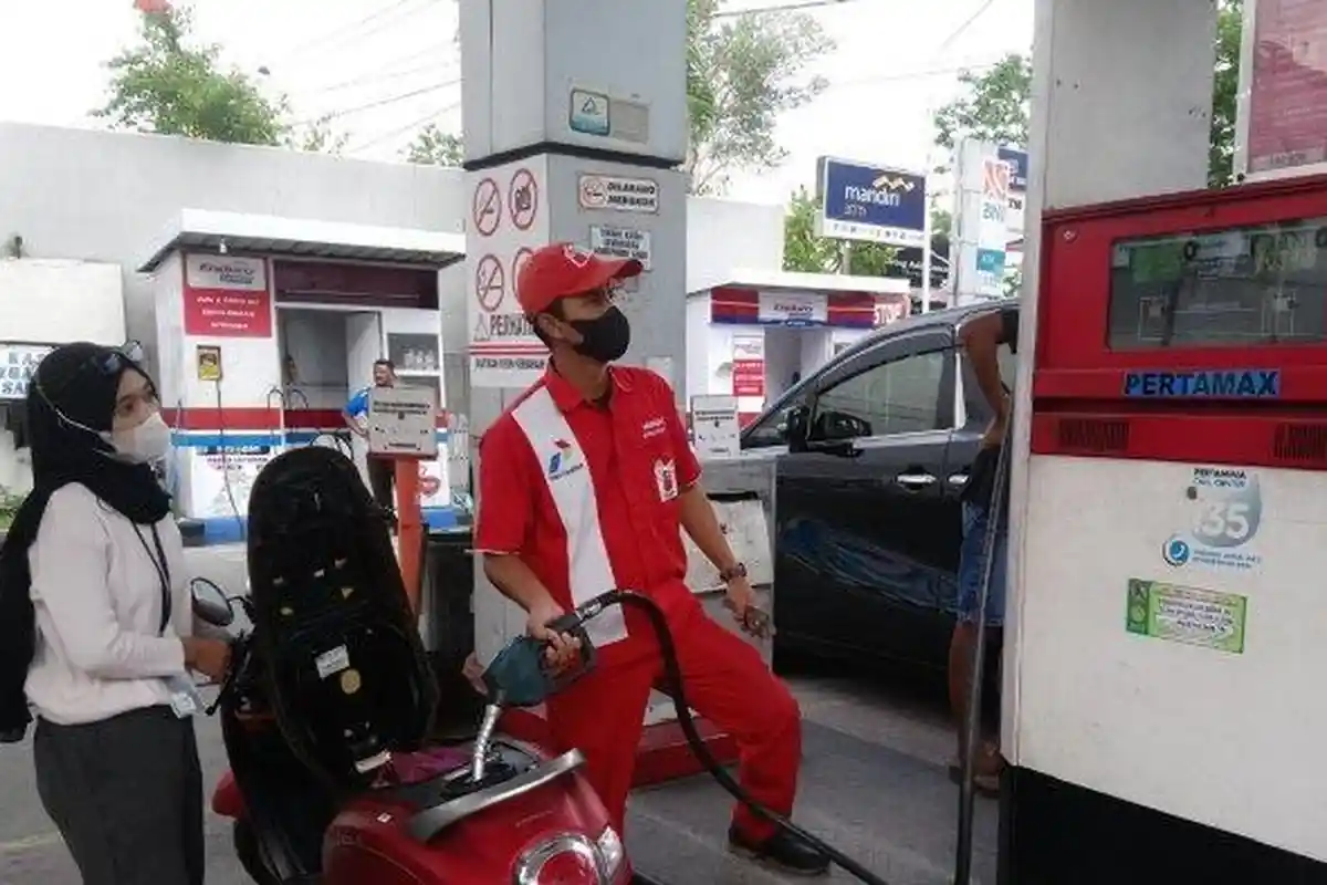 BERUBAH Daftar Motor dan Mobil Resmi Dilarang Isi BBM Subsidi Oktober 2024 di SPBU Seluruh Indonesia