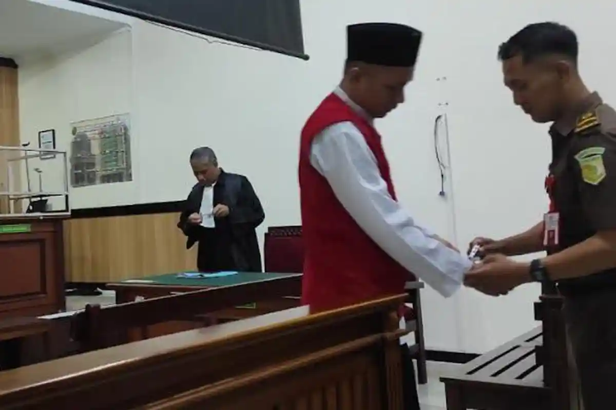 PNS di Gresik Dipecat Akibat Terjerat Kasus Narkoba, Aktor Berinisial Mami di Satpol PP Masih Aman