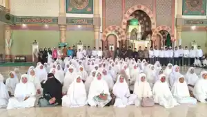 CJH-Aceh-Barat-ikuti-manasik-haji-di-Masjid-Agung.jpg