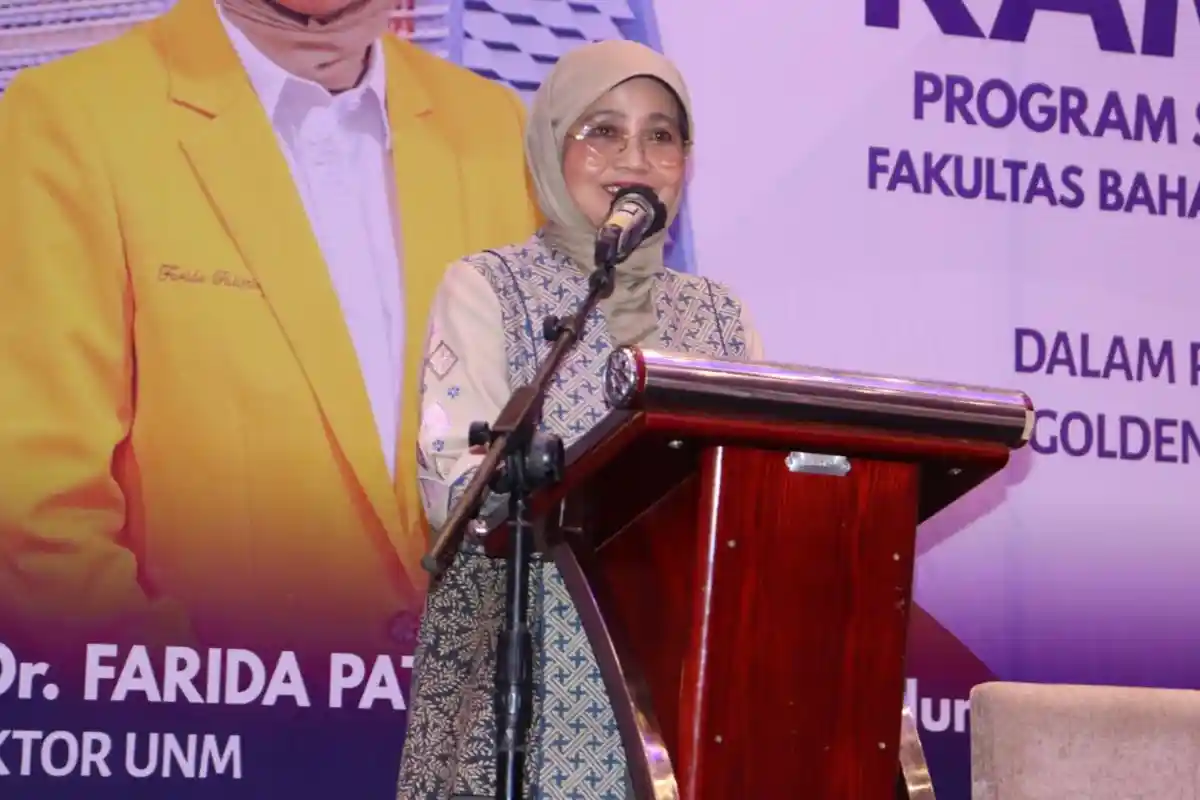 Bukan Lagi Karta Jayadi, Perdana Ijazah Lulusan UNM Diteken Prof Farida Patittingi