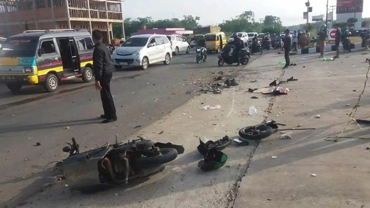 Breaking News : Hari Pendidikan Nasional, Kepsek di Musi Rawas Tewas Kecelakaan, Motor Terbelah Dua
