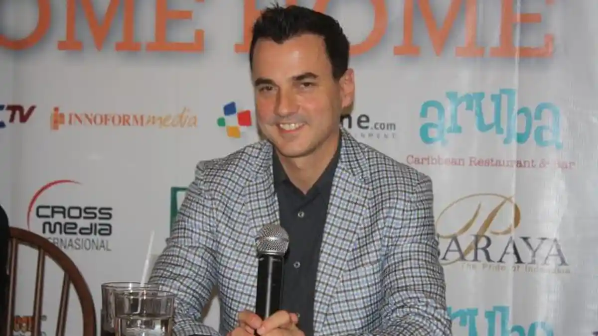 Meninggal Karena Bunuh Diri, Ini Postingan Terakhir Penyanyi Tommy Page di Twitter
