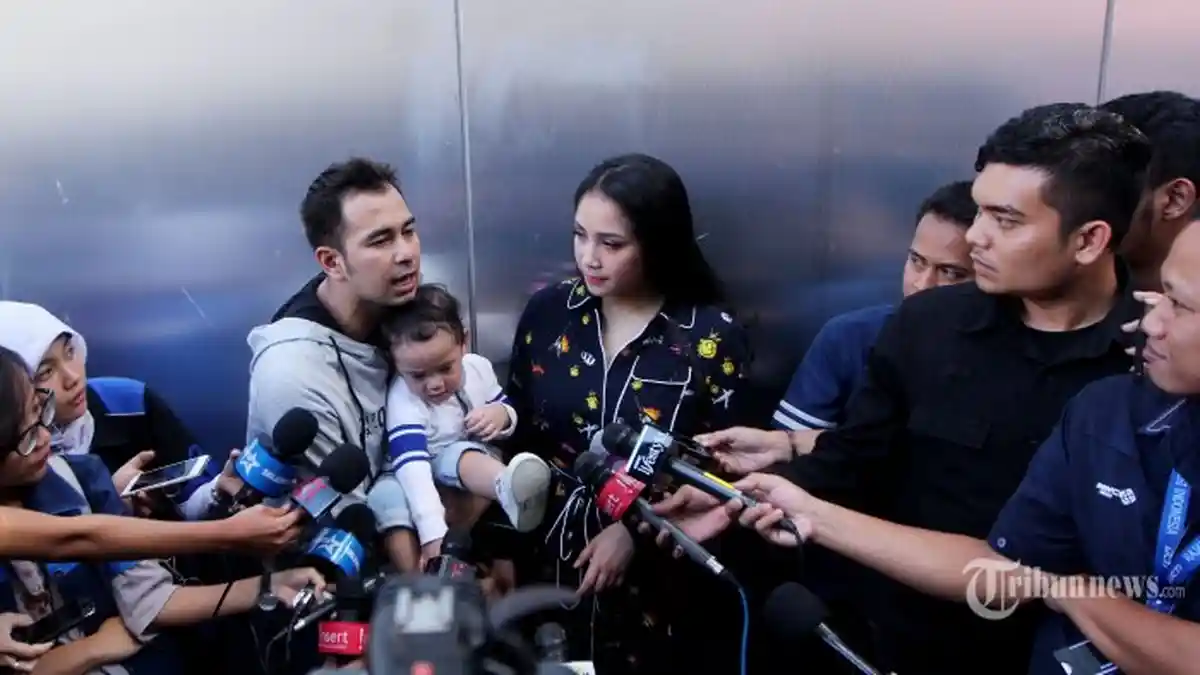 Ketika Akun Instagram Nagita dan Raffi Posting Hal Sama dengan Ayu Ting Ting