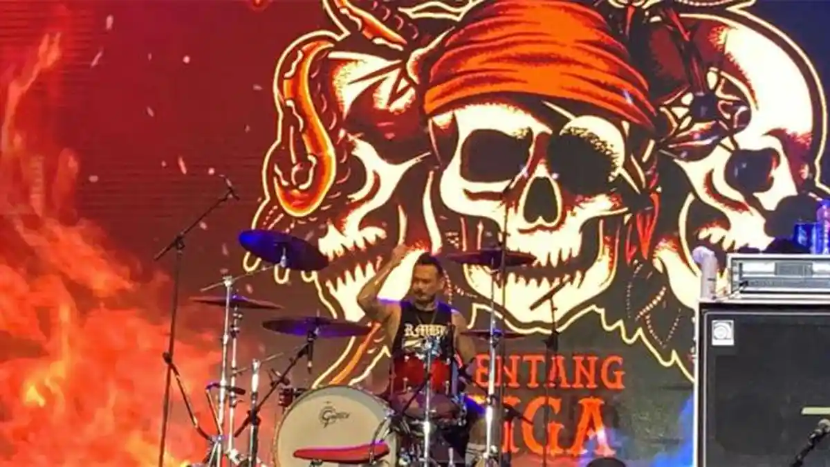Jerinx Takut Ditangkap Polisi Lagi, Berusaha Jaga Kesopanan Saat Tampil Perdana Bersama SID
