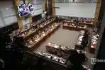 ada-momen-menarik-di-tengah-berjalannya-rapat-dengar-pendapat-komisi-iii-dpr.jpg