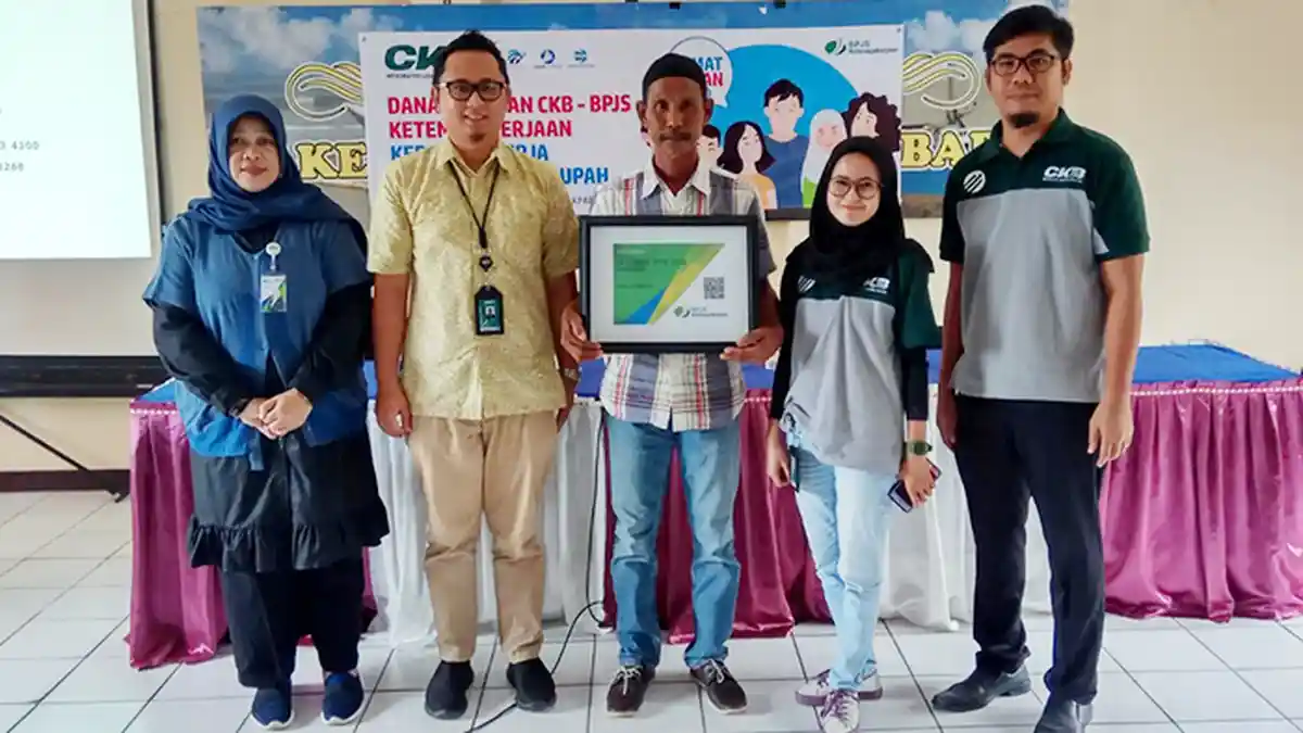 CKB Bantu 100 Nelayan di Kelurahan Manggar Balikpapan jadi Peserta BPJAMSOSTEK