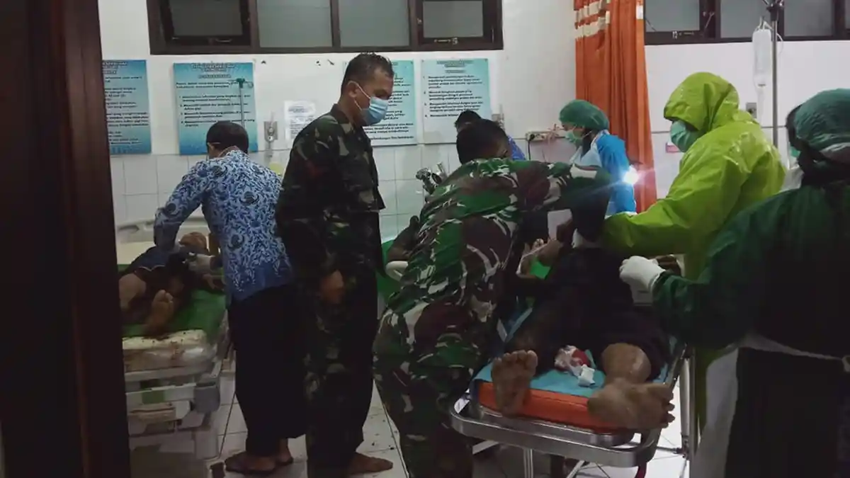 BREAKING NEWS: Longsor  Timpa Warung di Wonosobo, 1 Orang Meninggal