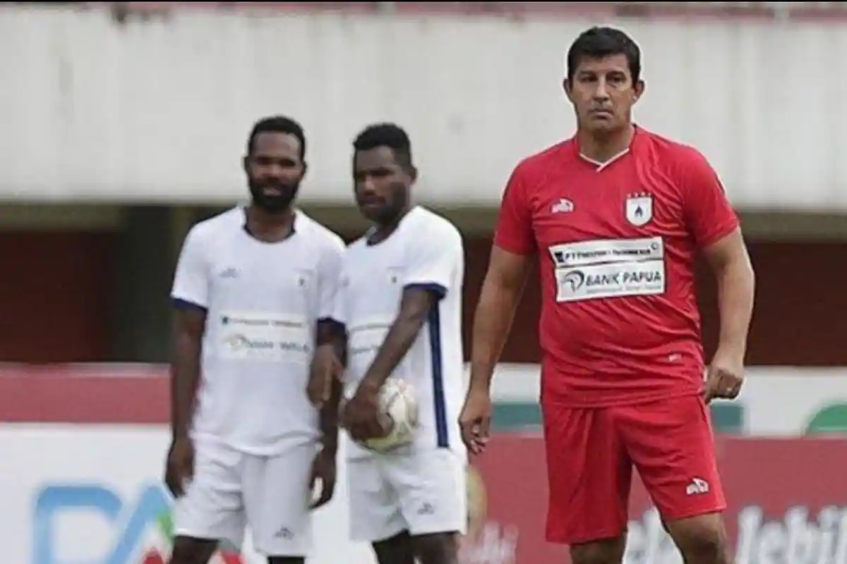 Momen Spesial Vera! Link Live Streaming Persebaya vs Persipura Siaran TV Indosiar, Nonton di Sini