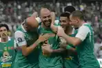 Persebaya-Surabaya-sukses-melumat-PSBS-Biak-dengan-skor-telak-4-0-di-GBT.jpg