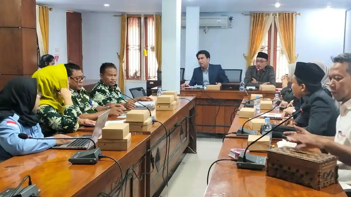 DPRD Blora Pertanyakan Keterlibatan TNI dalam Program MBG: Aku Dibenci Ora Apa-apa