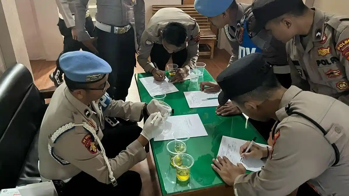 Puluhan Polisi Wonogiri Jalani Tes Urine Mendadak, Ini Hasilnya!