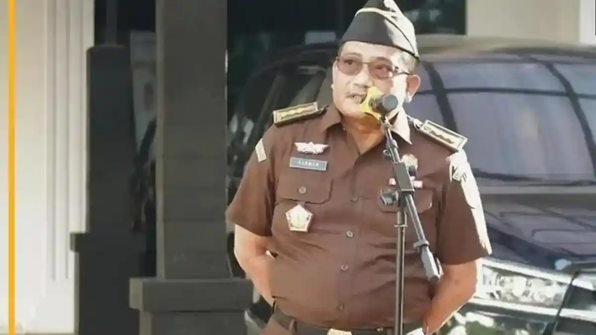 BREAKING NEWS: Kasus Perumda Majene Belum Tuntas Kajati Sulbar Berganti ...