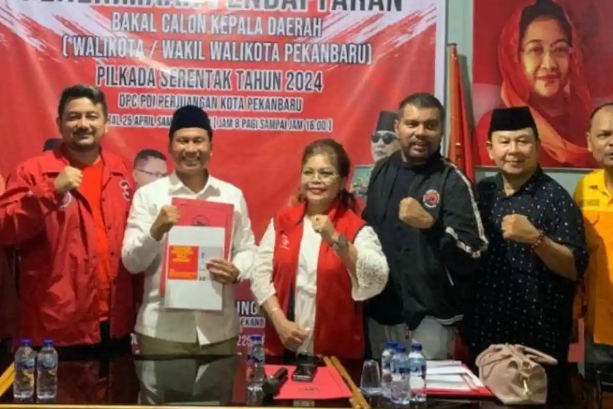 Bang Man Serahkan Formulir Balon Walikota Pekanbaru 2024 ke Hanura & PDIP, Ini Gagasan yang Diusung