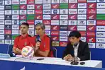 BALI-UNITED-Pelatih-Bali-United-Stefano-Cugurra-saat-konferensi-pers.jpg