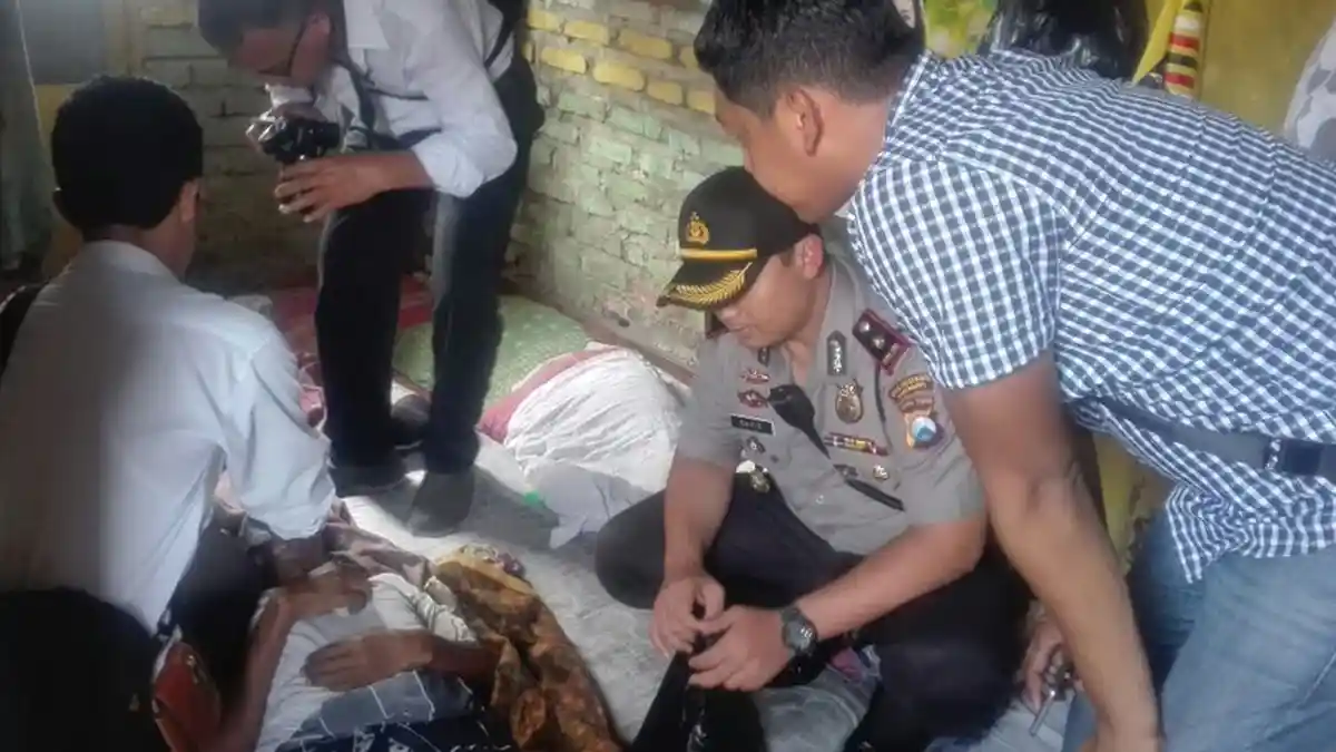 Suami Ditemukan Tewas Gantung Diri Saat Istrinya Bawa Air Dari Orang Pintar