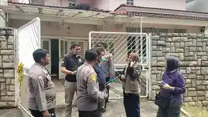 Tim-gabungan-Polri-kembali-menggelar-olah-TKP-di-Cinere-Depok.jpg